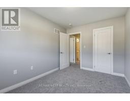 4 Glade Lane, Hamilton, ON L0R1P0 Photo 28