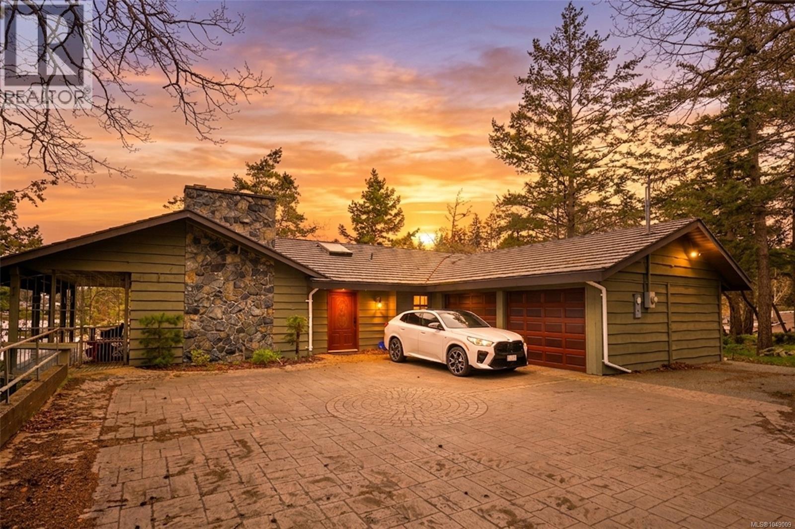 3610 Outrigger Rd - 2