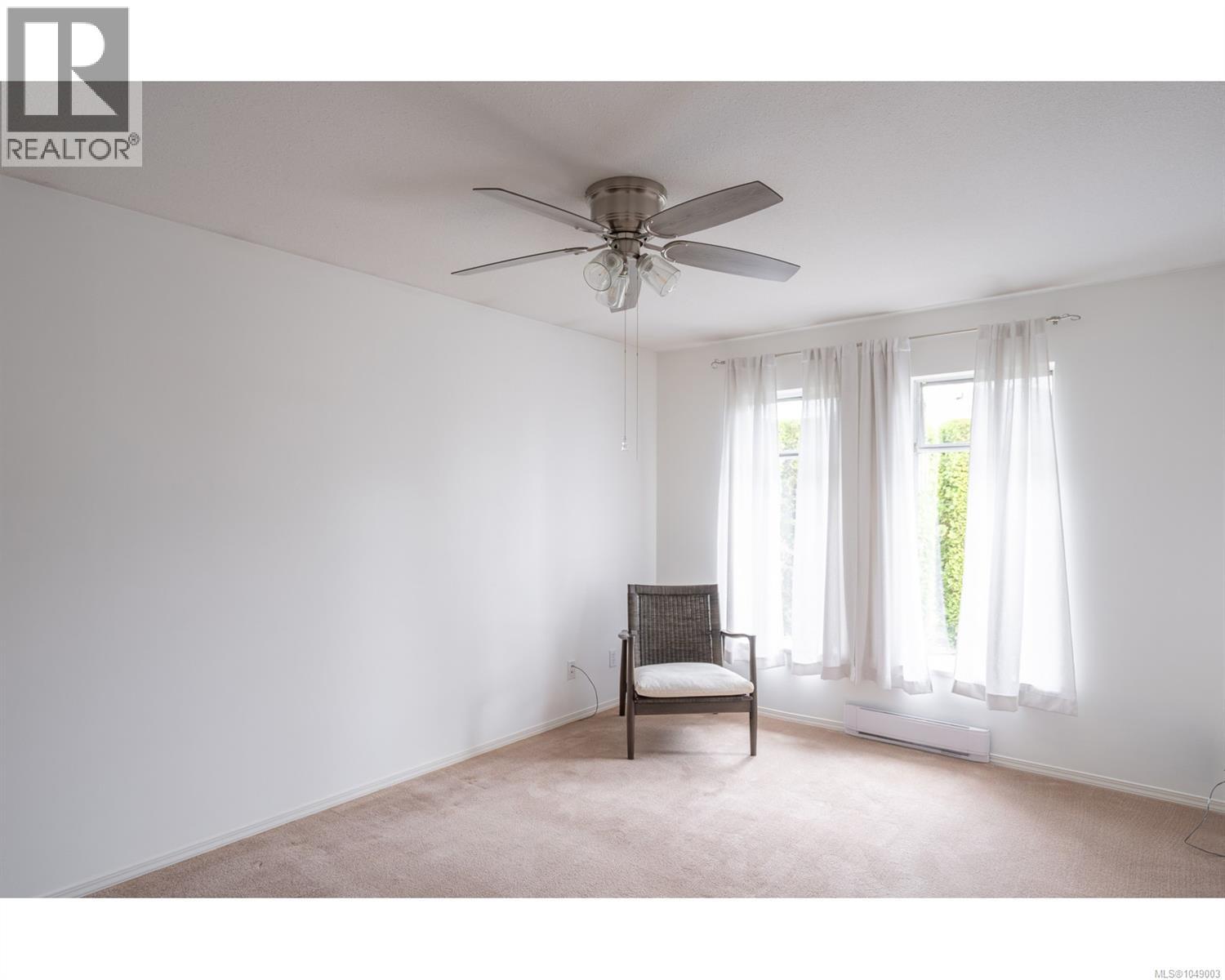 #20 450 Bay Ave - 19