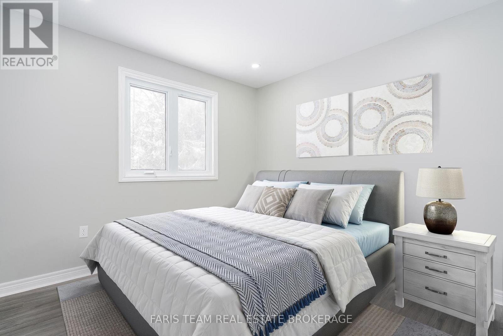 3554 JOHN STREET - Image 21