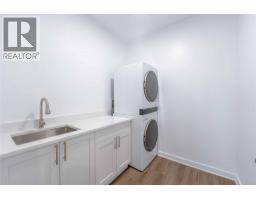 2014 Lanzo Lane, Revelstoke, BC V0E2S1 Photo 30