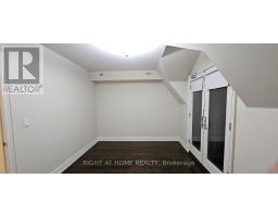 730 Shaw Street, Toronto, ON M6G3L7 Photo 11