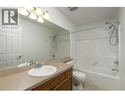 1007 Harvey Avenue Unit# 208, Kelowna, BC V1Y6B1 Photo 13