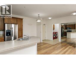 1007 Harvey Avenue Unit# 208, Kelowna, BC V1Y6B1 Photo 8