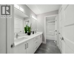 148 Kinniburgh Loop, Chestermere, AB T1X0V1 Photo 28
