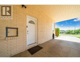 Bedroom - 510 1 Street Nw, Medicine Hat, AB T1A6H8 Photo 6