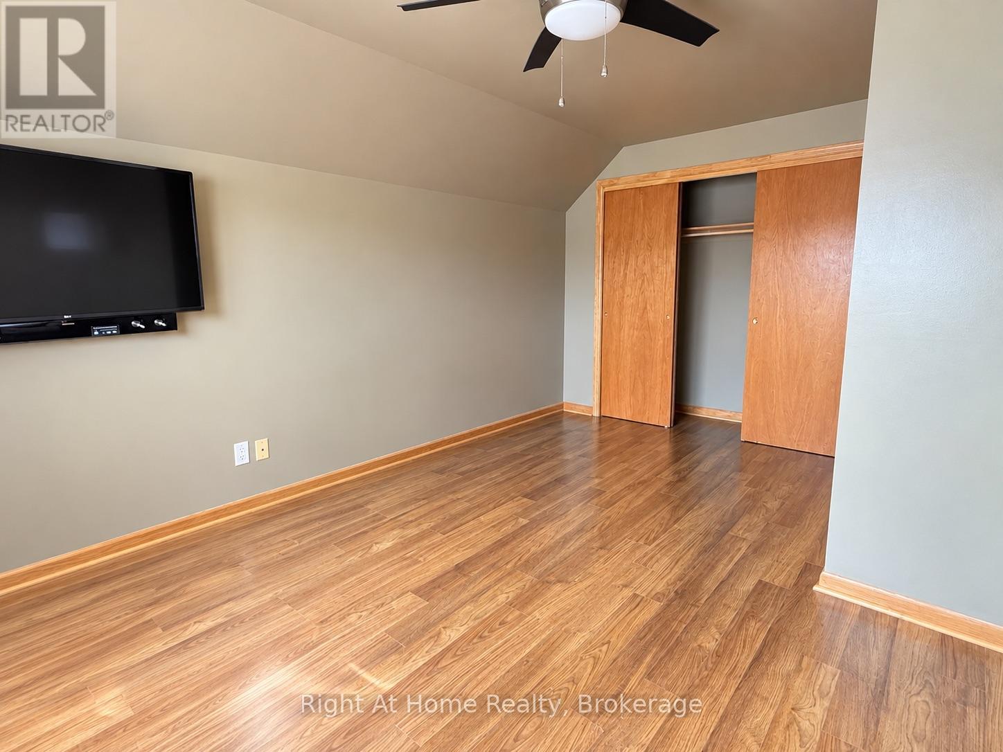 123 SHIPLEY STREET - 9