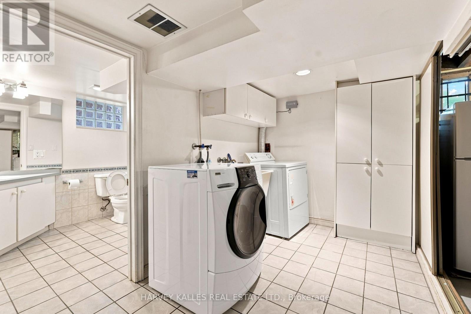 231 GLENGROVE AVENUE W - Image 29