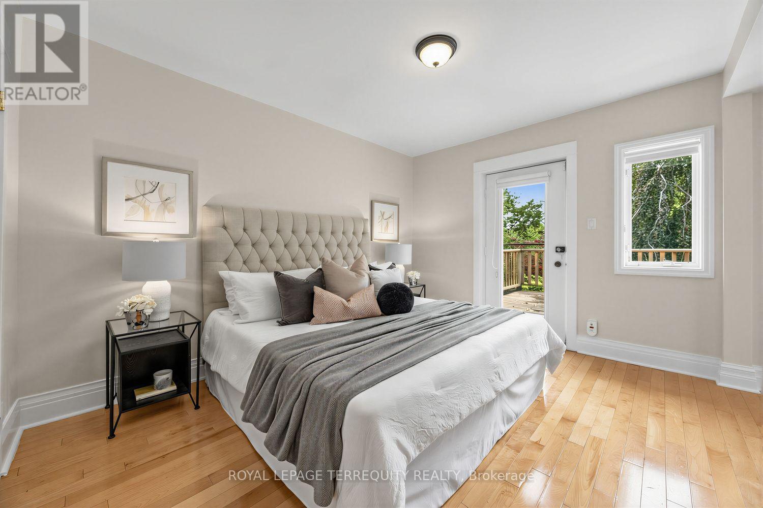81 STIBBARD AVENUE - 21
