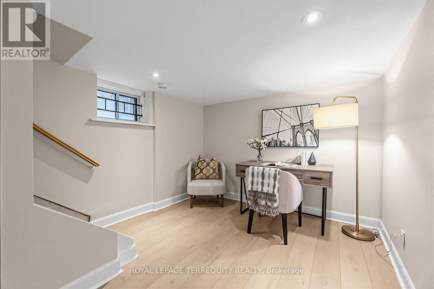 81 STIBBARD AVENUE - 29