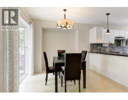 Kitchen - 133 Wyndham Crescent Unit# 110, Kelowna, BC V1V1Y8 Photo 10
