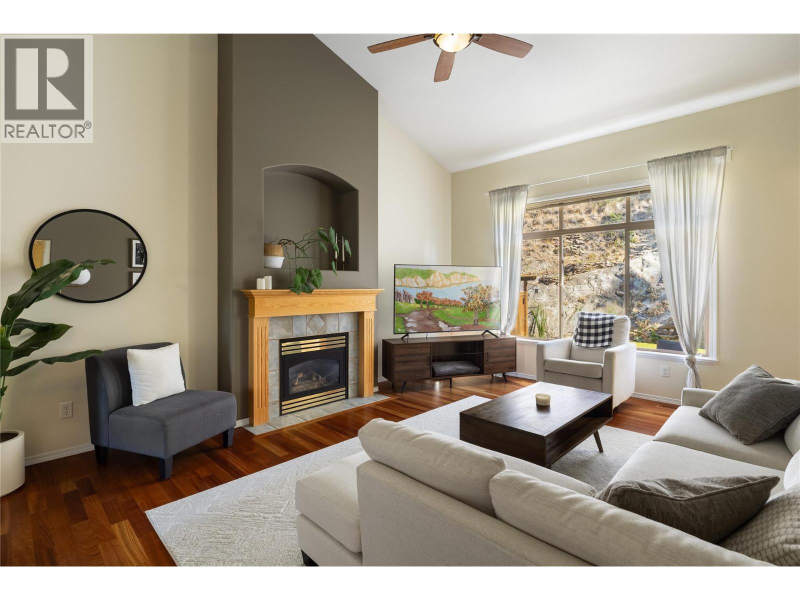  1051 Chilcotin Crescent, Kelowna