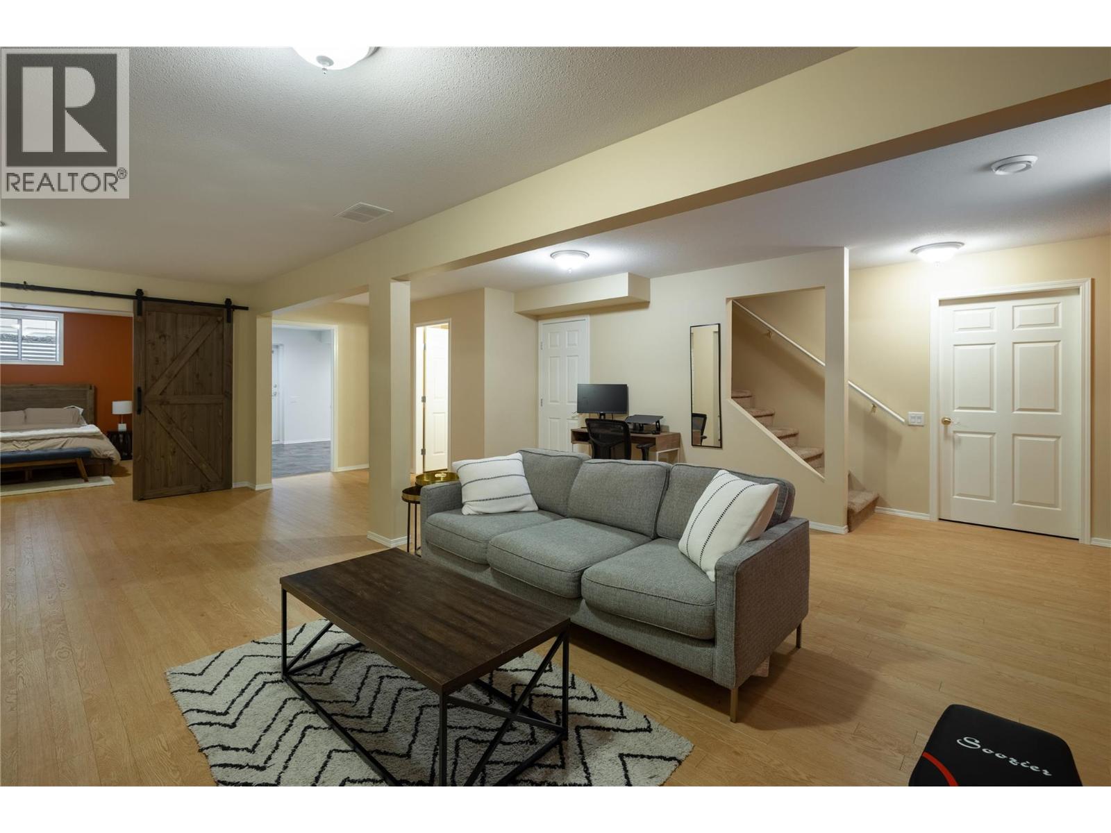  1051 Chilcotin Crescent, Kelowna