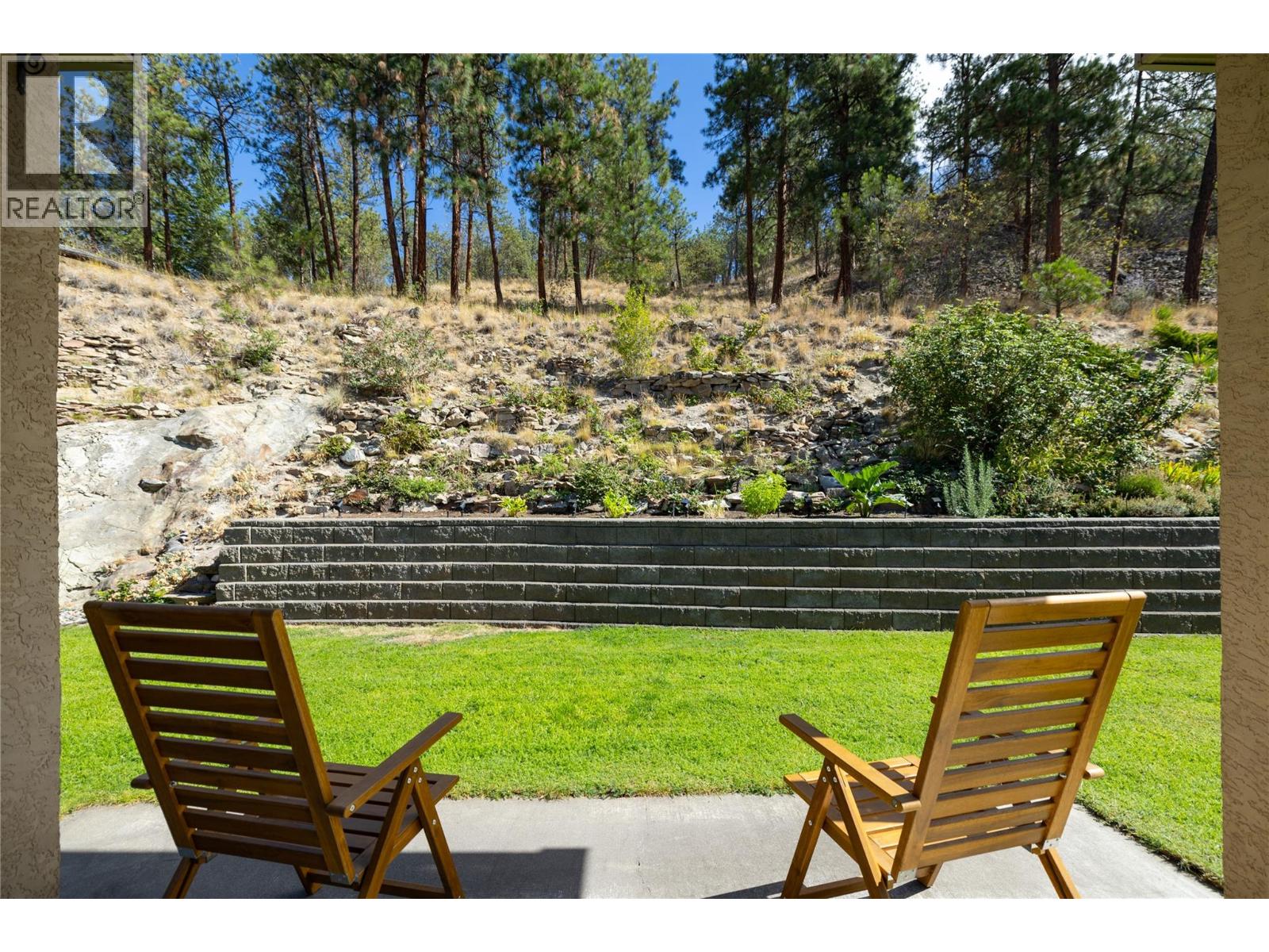 1051 Chilcotin Crescent - 58
