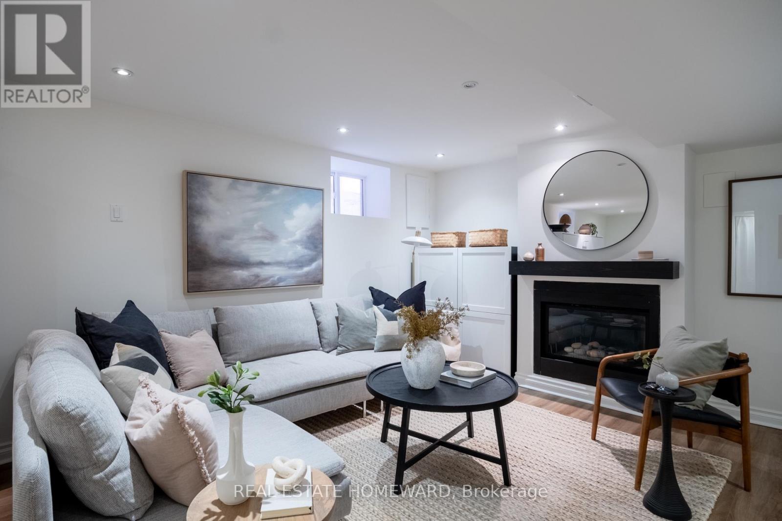 188 HASTINGS AVENUE - Image 26