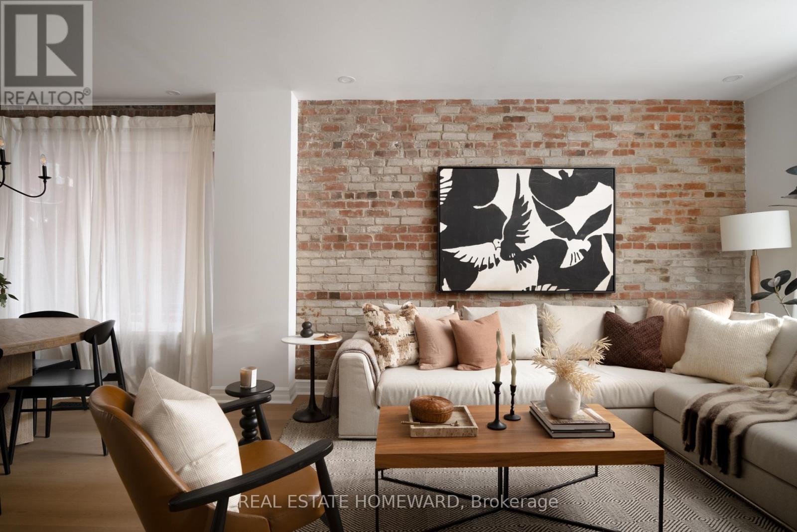 188 HASTINGS AVENUE - 5