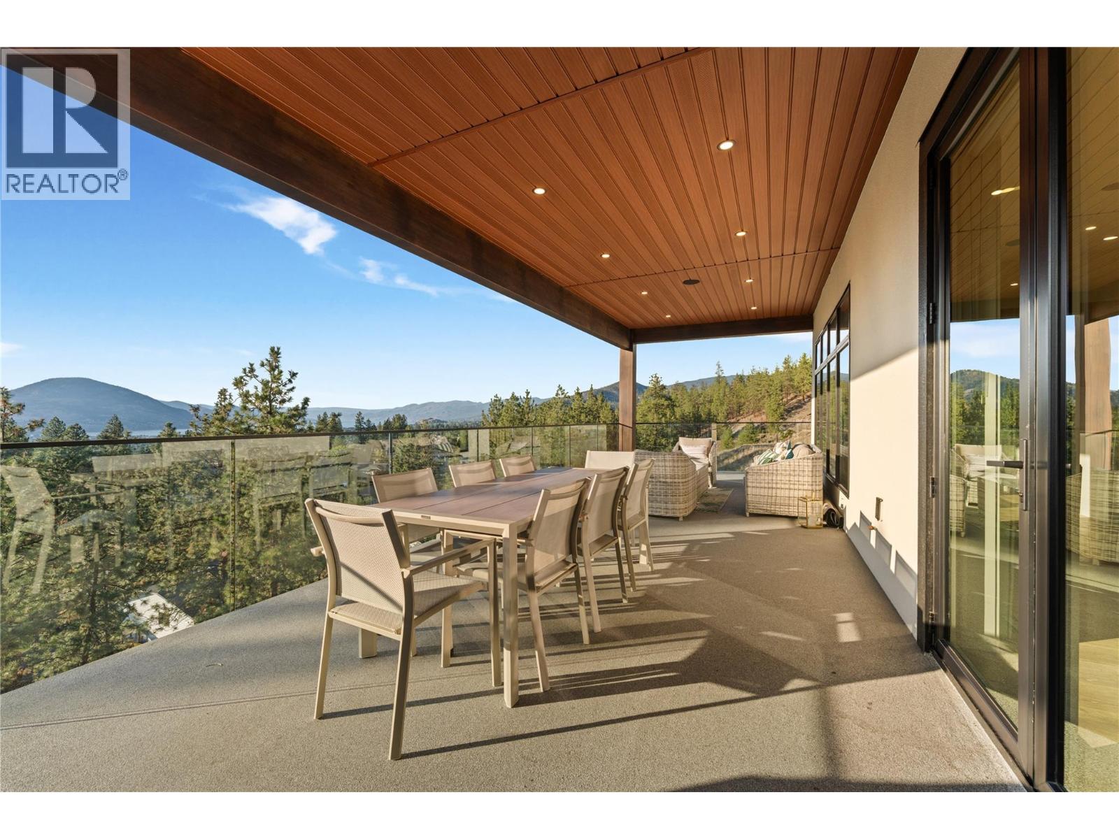 2703 HAWTHORN Drive - Image 33