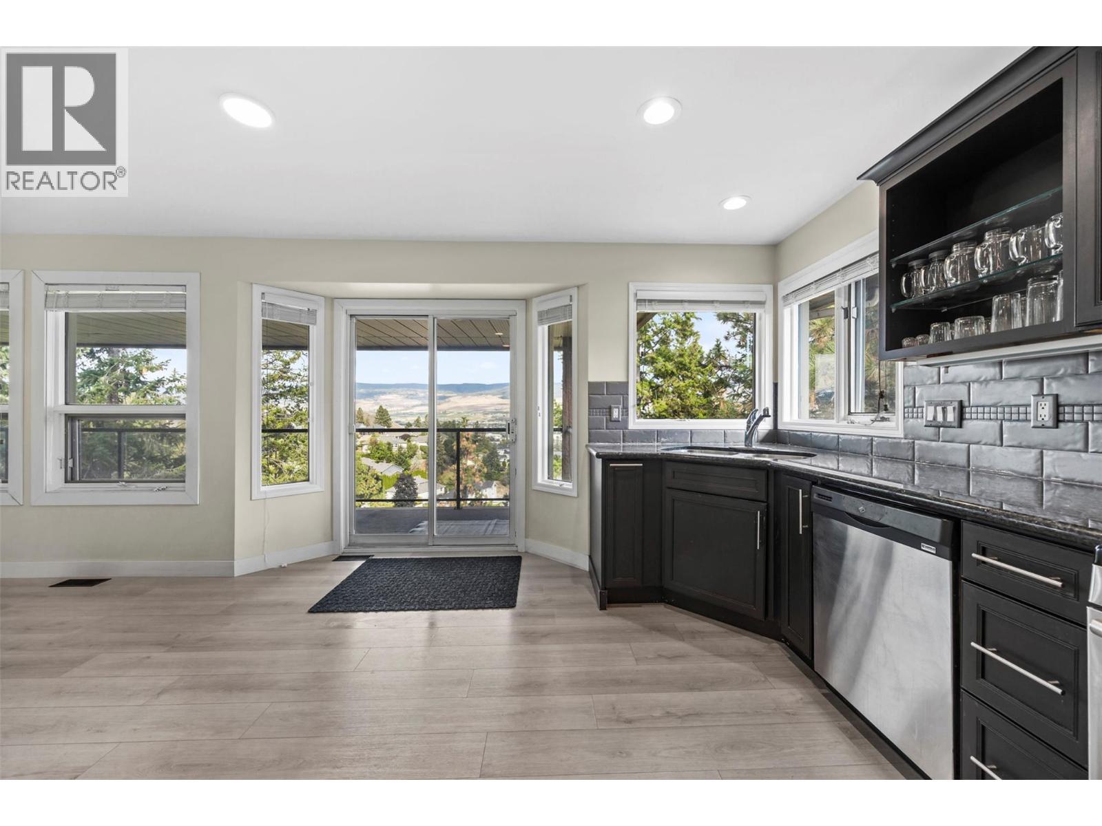  2308 Lillooet Crescent, Kelowna
