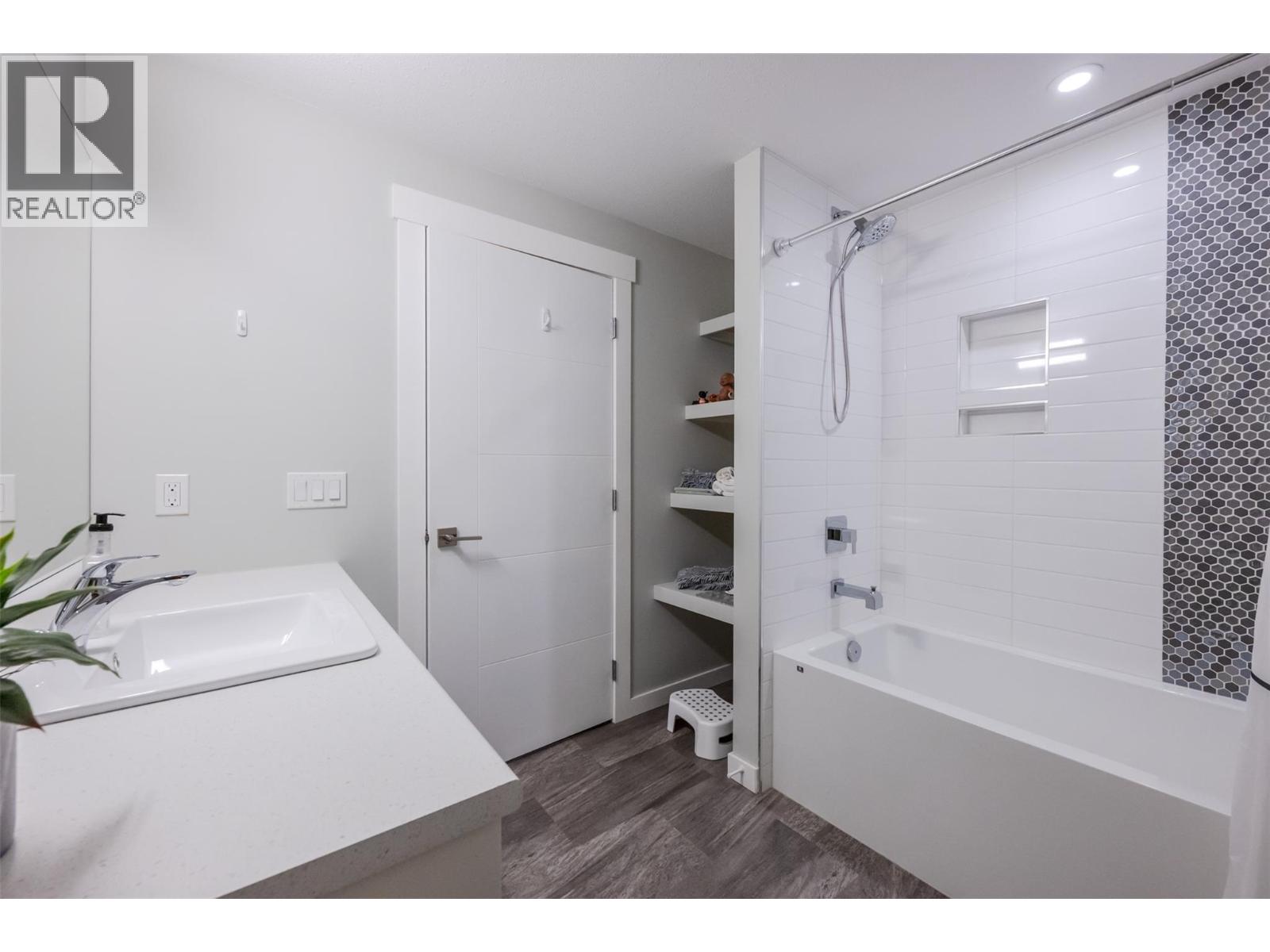 1033 Antler Drive, Penticton