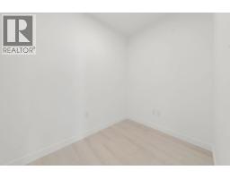 404 3594 Malsum Drive, North Vancouver, BC V7G0B4 Photo 19
