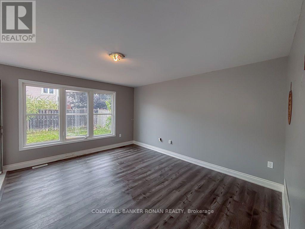 7 KIDD CRESCENT, New Tecumseth (Alliston) — photo 6