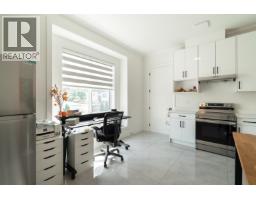 5675 Laurel Street, Burnaby, BC V5G1N4 Photo 16