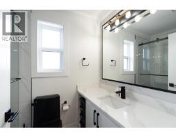 5675 Laurel Street, Burnaby, BC V5G1N4 Photo 29