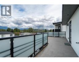 5675 Laurel Street, Burnaby, BC V5G1N4 Photo 34
