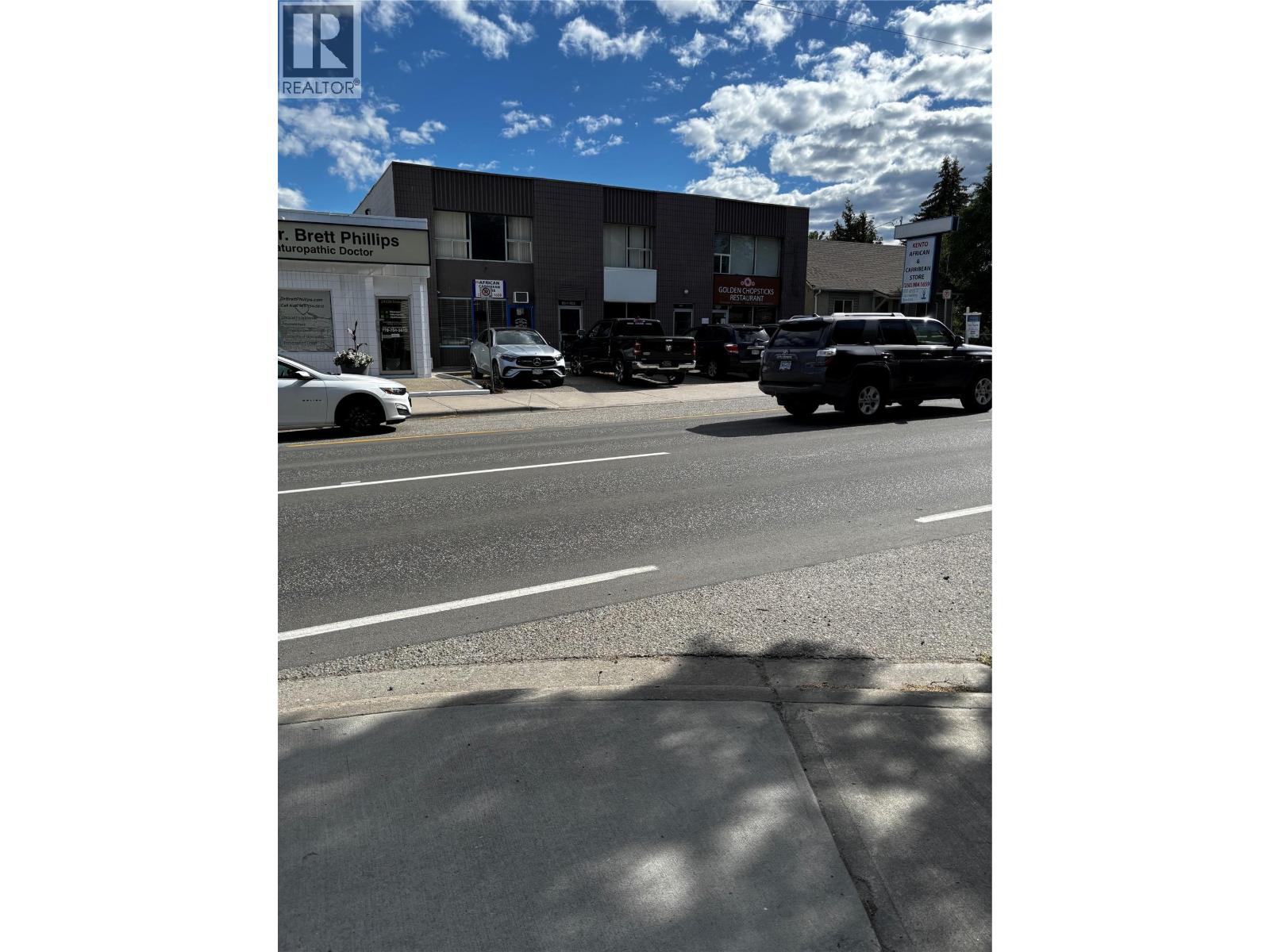 201 2459 Main Street, Westbank
