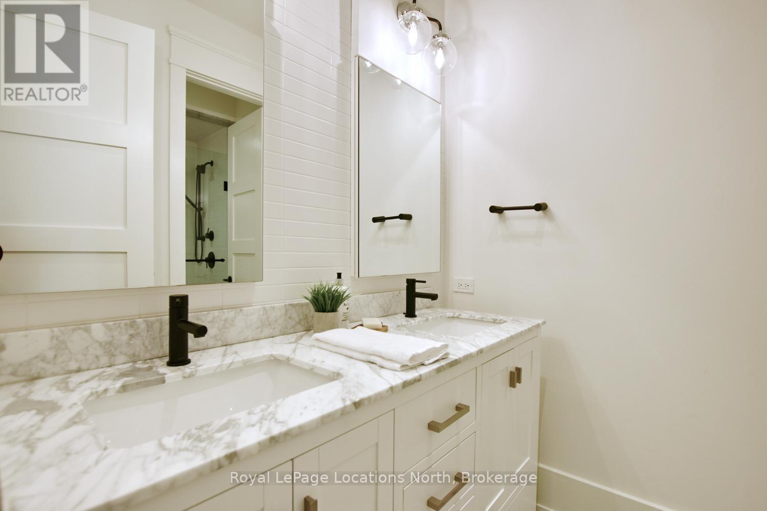 #902 277 JOZO WEIDER BOULEVARD - Image 33