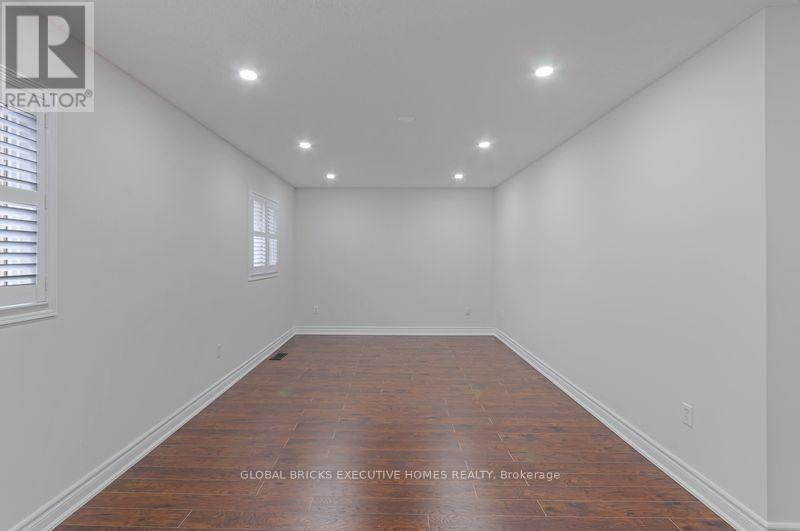 122 PAPPAIN CRESCENT - 9