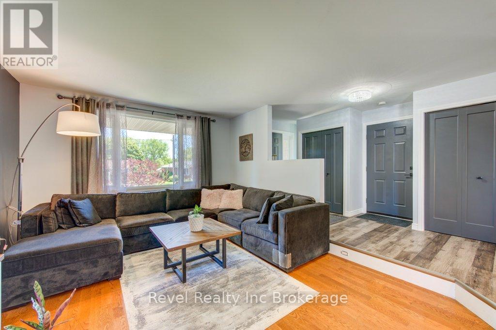 355 OXFORD AVENUE, Ingersoll (Ingersoll - North) — photo 5