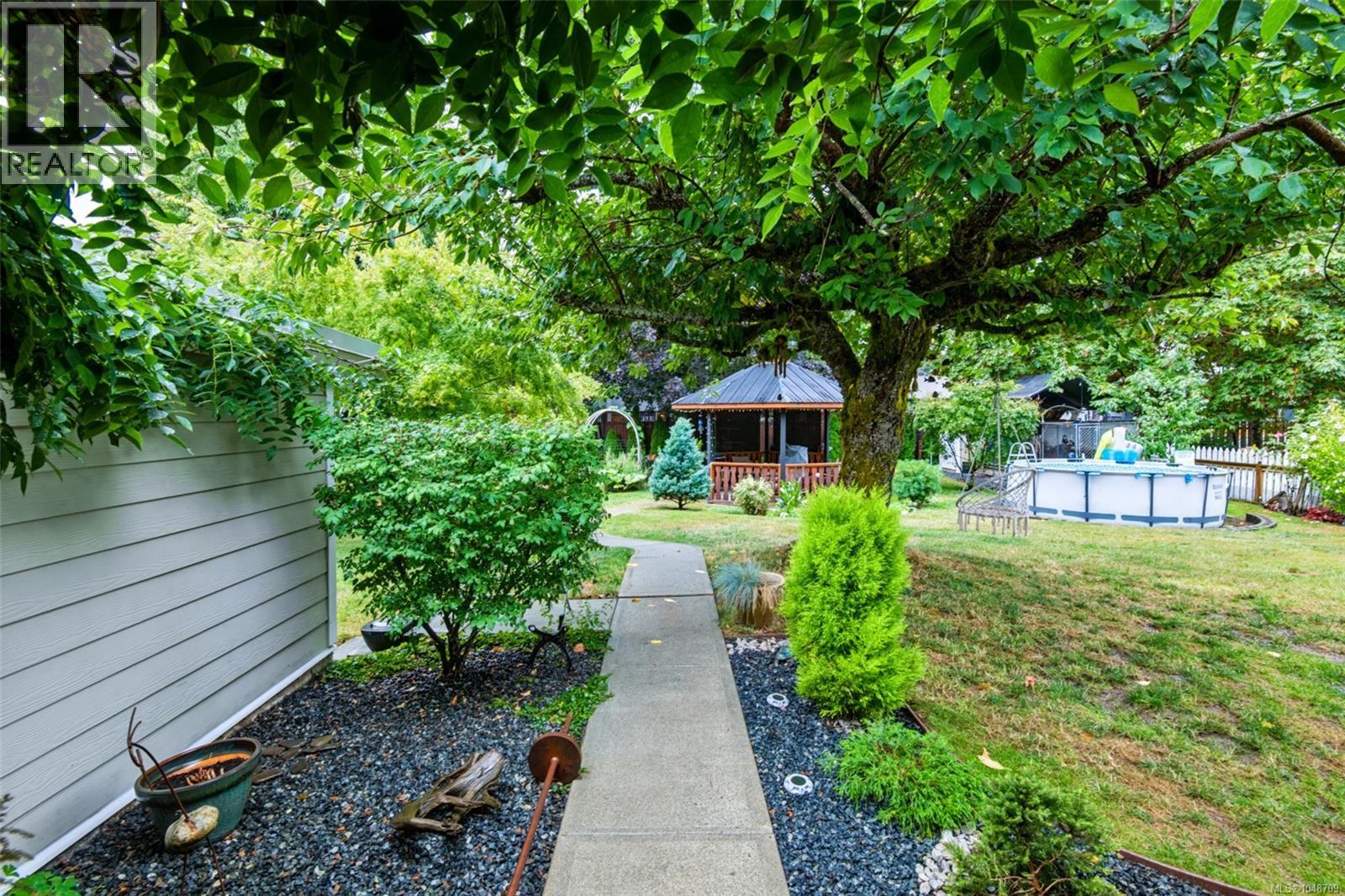 4436 Elizabeth St - Image 20