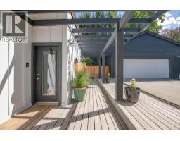 13804 Ponderosa Way, Coldstream, BC V1B1A4 Photo 27