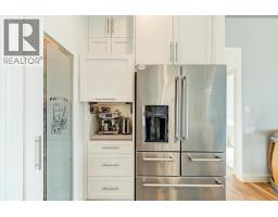 4pc Ensuite bath - 2135 Madera Court, Westbank, BC V4T3H7 Photo 13