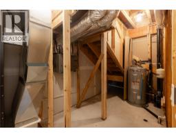 1037 Keystone Crescent, Revelstoke, BC V0E2S1 Photo 32