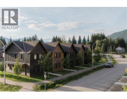 1037 Keystone Crescent, Revelstoke, BC V0E2S1 Photo 33