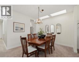 2343 Folkestone Way, West Vancouver, BC V7S3C9 Photo 13