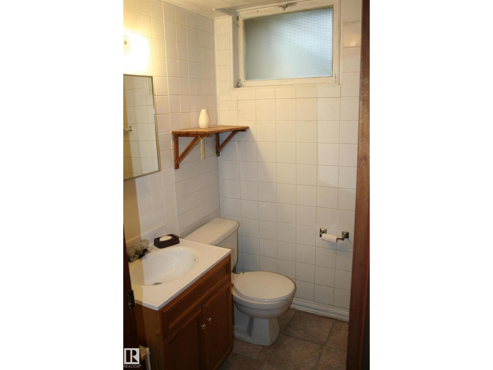 Photo 35