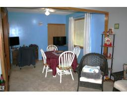 5219 52 Ave, Viking, AB T0B4N0 Photo 10
