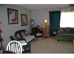 Bedroom 3 - 5219 52 Ave, Viking, AB T0B4N0 Photo 8