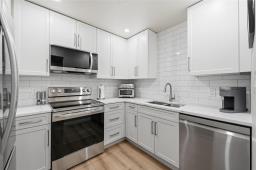 106 60 Dunkirk Drive, Winnipeg, MB R2M5R4 Photo 11