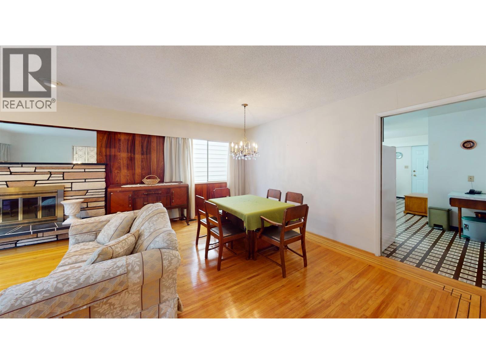 2540 E 25TH AVENUE, Vancouver — photo 5