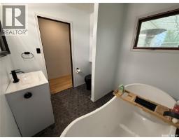 Bedroom - 12 Overlord Crescent, Kindersley, SK S0L1S0 Photo 14