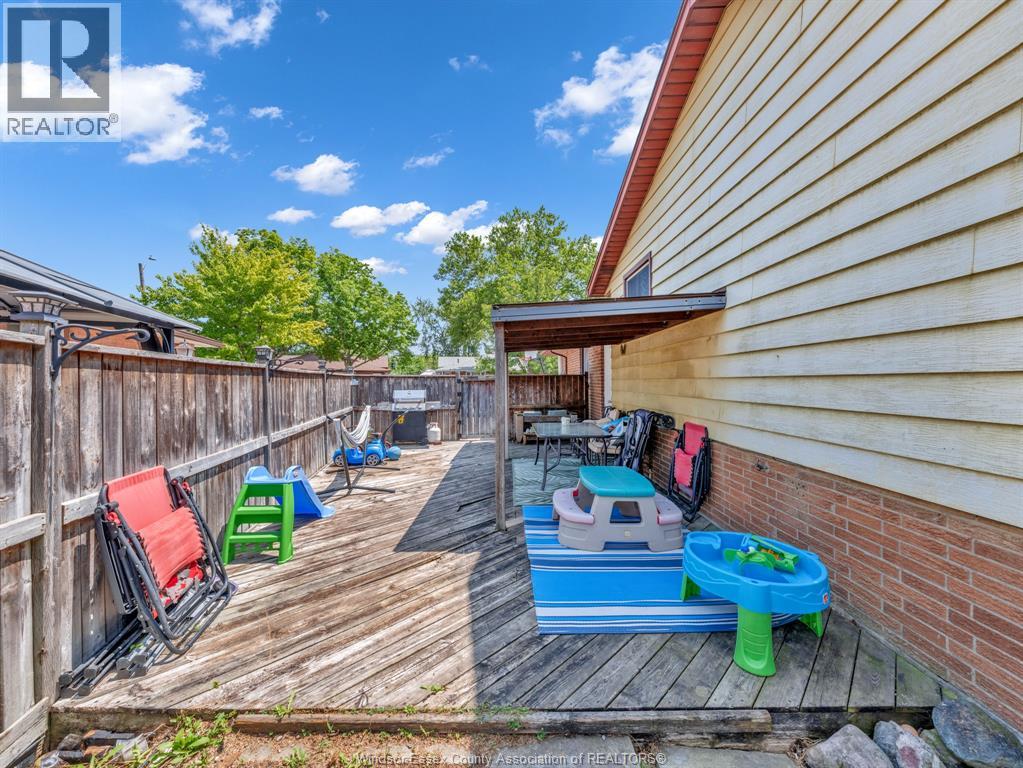 3149 ELMWOOD CRESCENT - Image 29