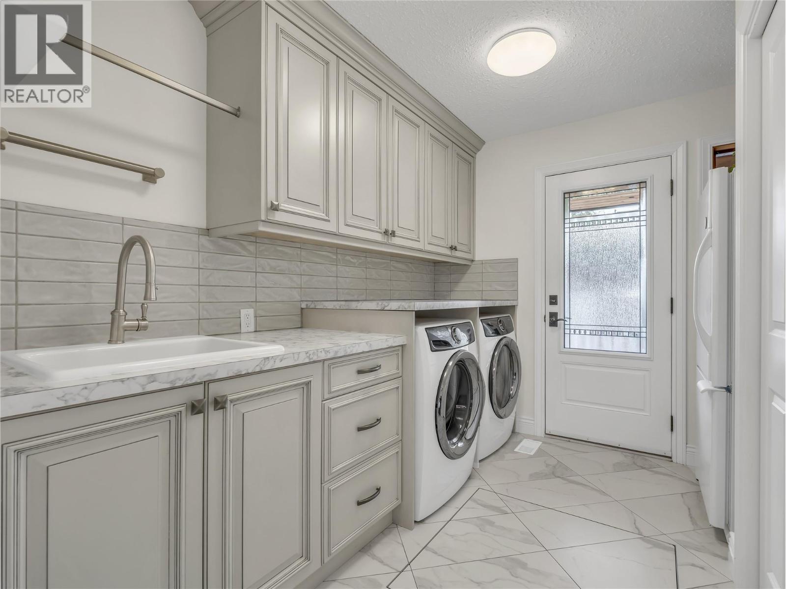 146 YORKTON Avenue, Penticton