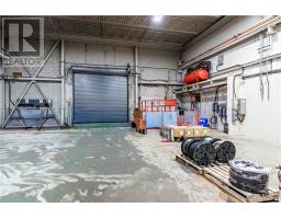 1063-1067 Kelly Lake Road, Greater Sudbury, ON P3E5P5 Photo 24