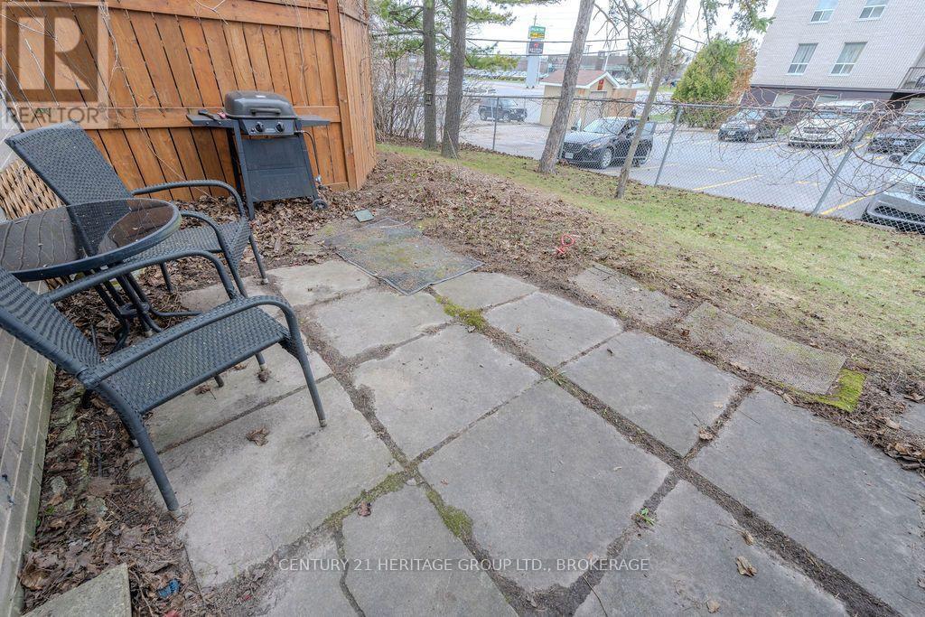 36 - 258 QUEEN MARY ROAD, Kingston (Central City West) — photo 3