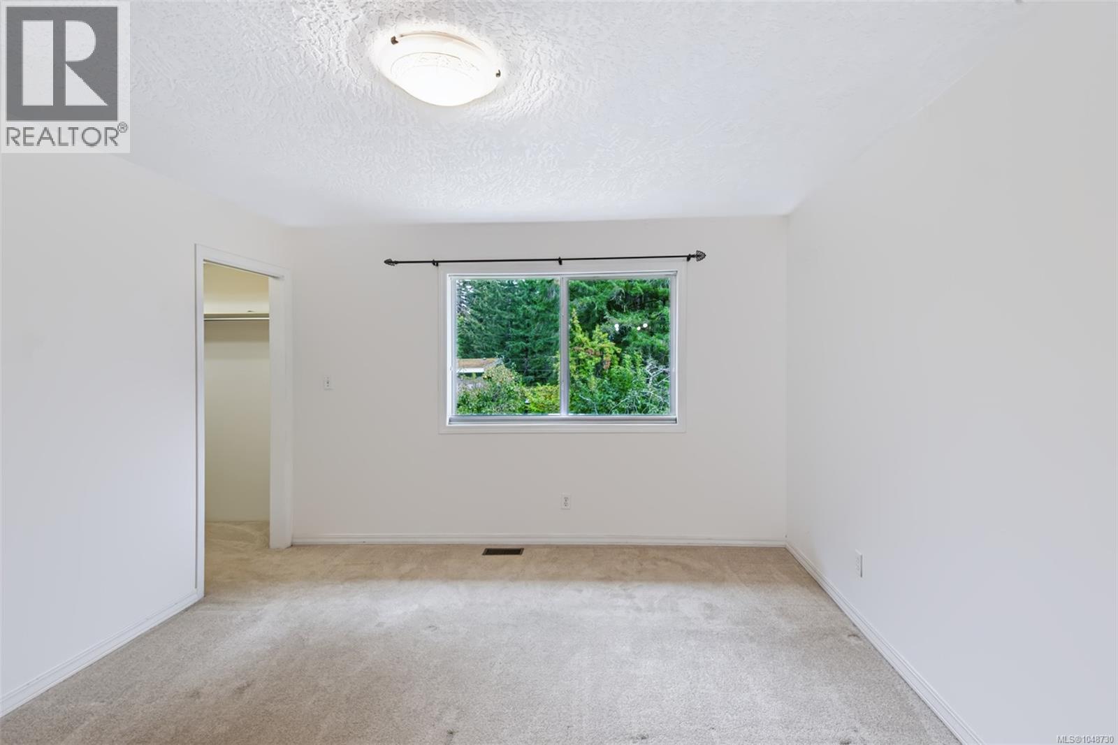 4269 Wellington Ave - Image 11