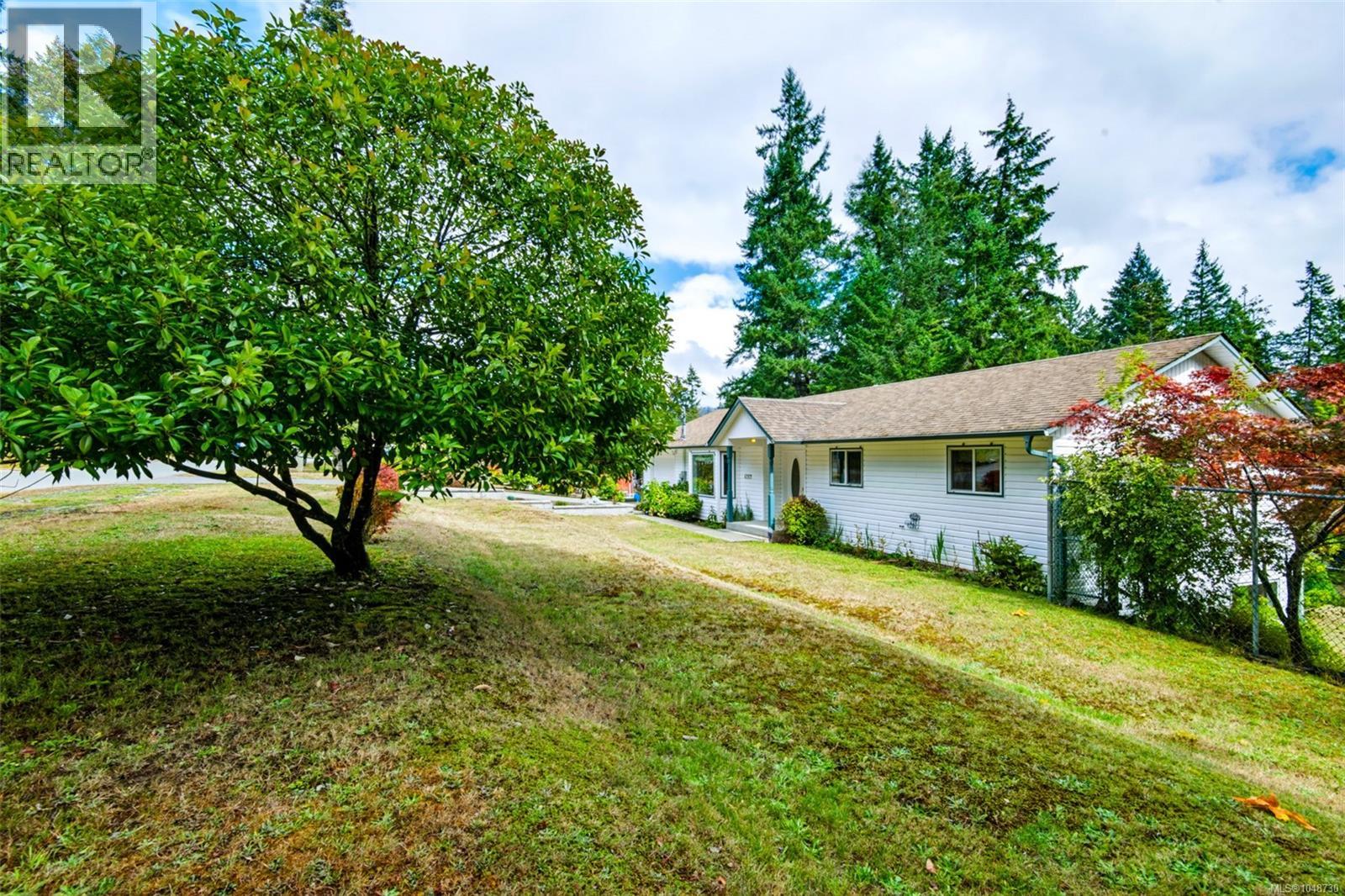 4269 Wellington Ave - Image 39